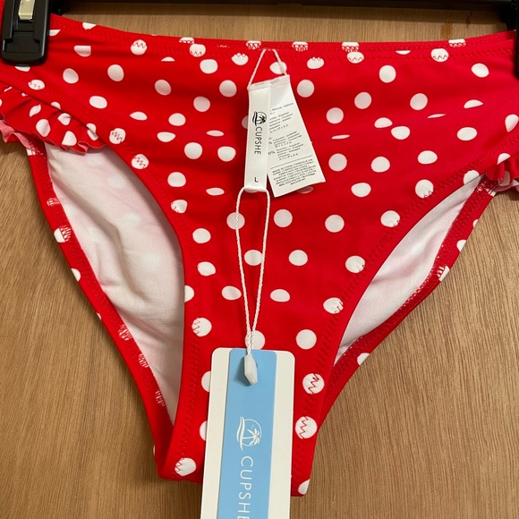 Cupshe red polka dot bikini NWT - Picture 4 of 7